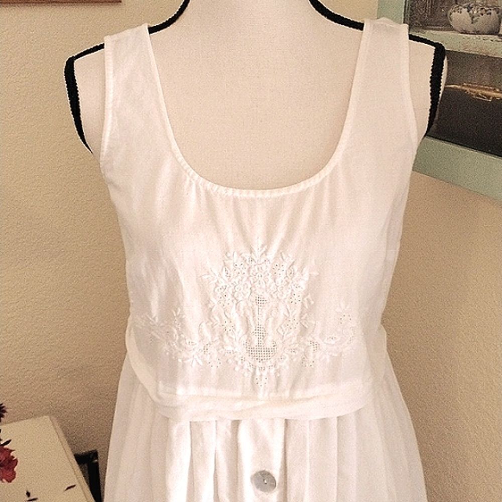 Karin Stevens White Cotton Blend Dress - Picture 2 of 11